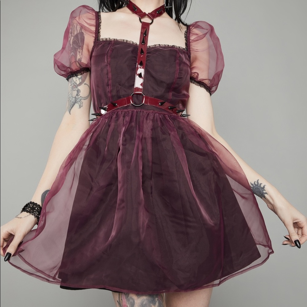 Dollskill hell on earth dress